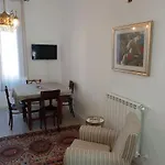 Breakfast At St Peter Apartament *